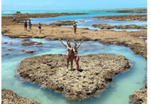 Coral em formato de coração atrai pedidos de casamento em Maceió