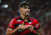 Flamengo oficializa proposta ao West Ham por Lucas Paquetá